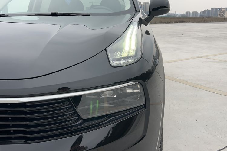 Used Lynk & Co 01 2019 2.0T Two-Wheel-Drive Pro Version China VI Standard
