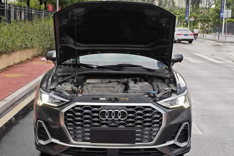 Used Audi Q3 Sportback 2020 40 TFSI Fashion Model
