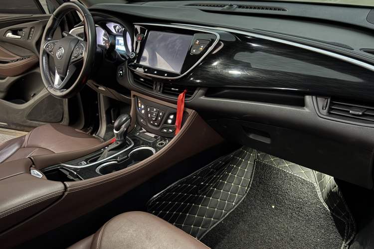 Used Buick Envision 2020 20T Two-Wheel Drive Luxury Model
