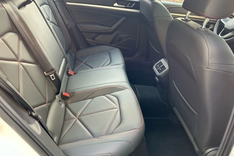 Used Volkswagen Lavida 2024 300TSI DSG Starry Sky Leading Edition
