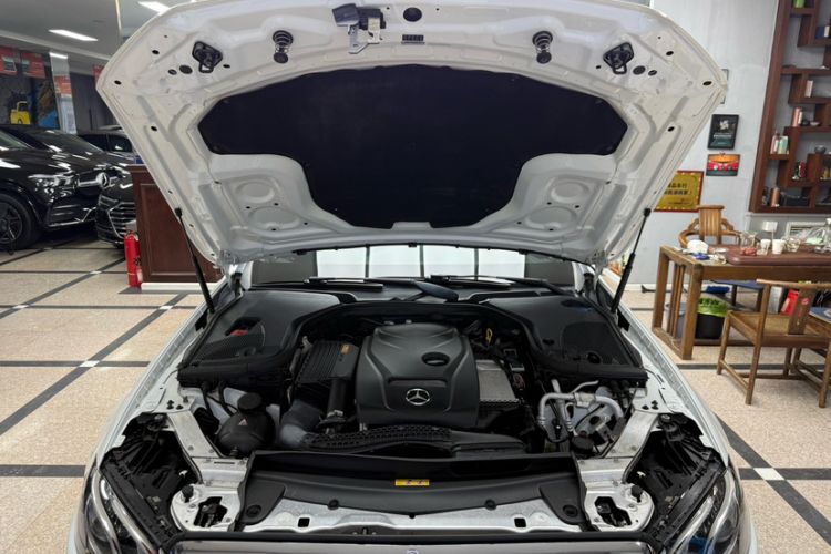 Used Mercedes-Benz E-Class 2017 E 200 L 4MATIC
