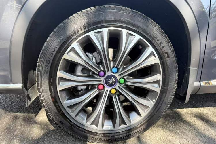 Used BYD Song Pro New Energy 2019 DM 1.5T Four-Wheel Drive Performance Edition Flagship Model