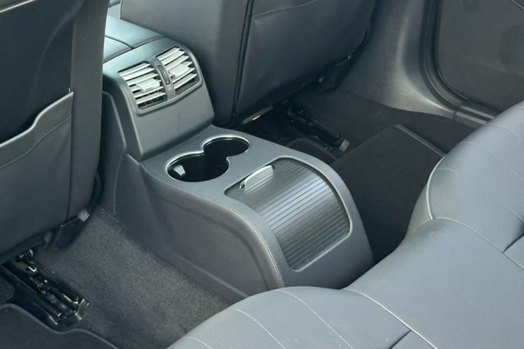 Used Mercedes-Benz E-Class 2015 E 260 L Sport Edition