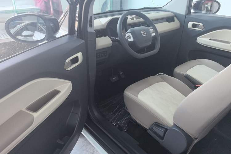 Used Chery QQ Ice Cream 2025 155km Sundae Edition
