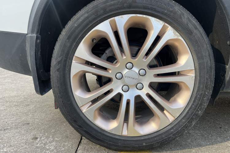 Used Lynk & Co 01 2017 2.0T Two-Wheel Drive Pro Edition
