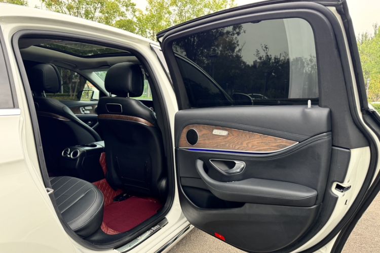 Used Mercedes-Benz E-Class 2017 E 300 L Luxury Model