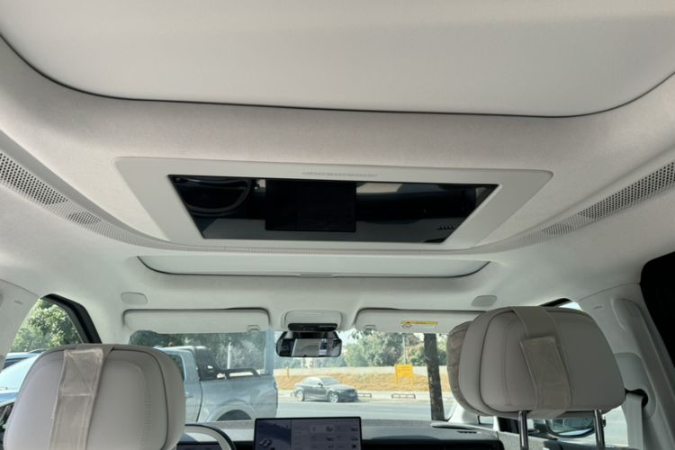 Used XPeng X9 2024 702 Ultra-Long Range Max