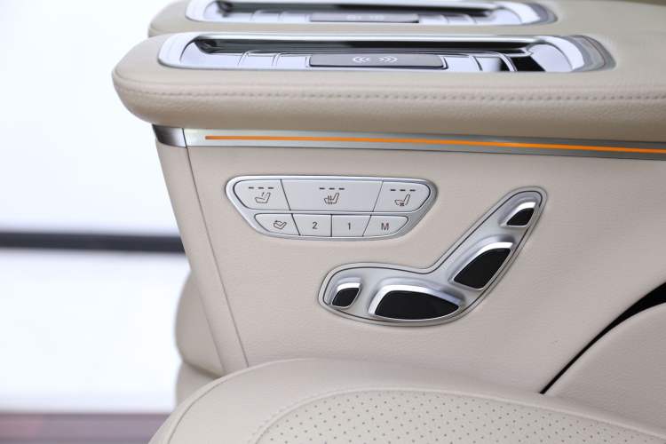 Used Mercedes-Benz V-Class 2020 V 260 L Long-wheelbase Luxury Edition