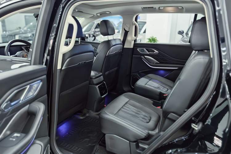 Used Hongqi HS7 PHEV 2024 2.0T PHEV Four-Wheel Drive Flagship Edition 6 Seats
