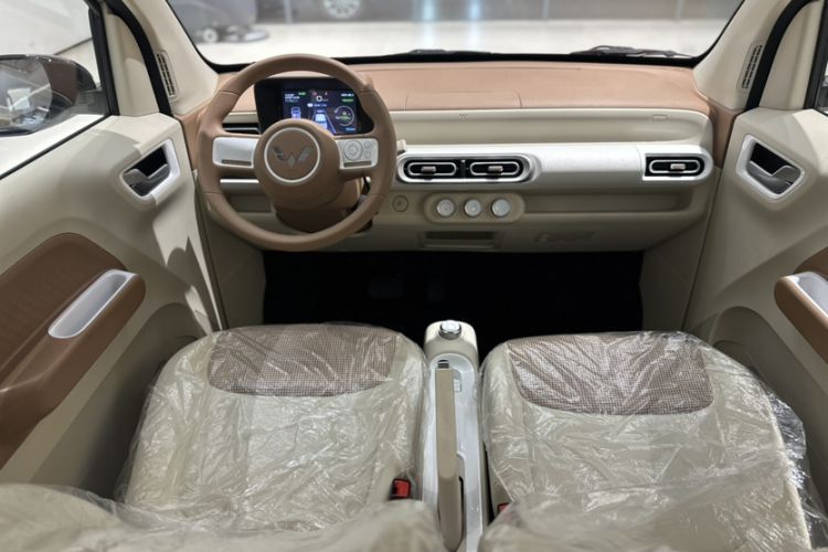 Used Wuling Hongguang MINIEV 2024 3rd Generation 215km Youth Edition
