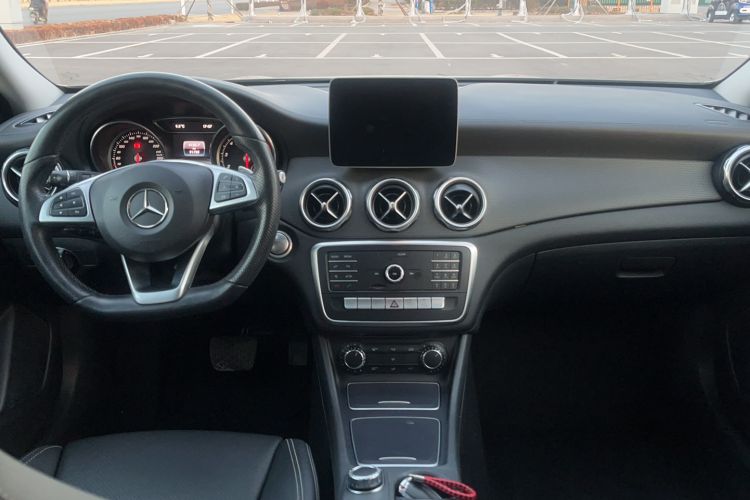 Used Mercedes-Benz GLA 2019 GLA 200 Fashion Model
