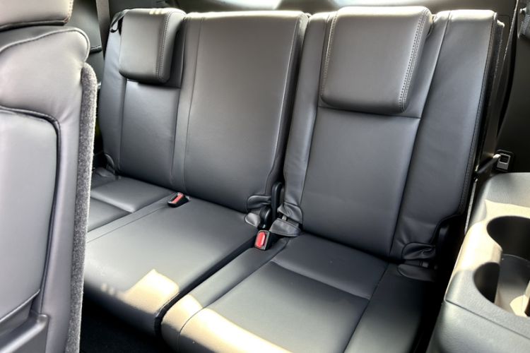 Used Toyota Highlander 2018 2.0T Four-Wheel Drive Prestige Version 7 Seats China VI Standard