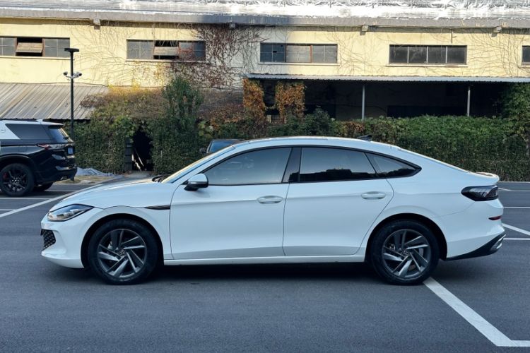 Used Volkswagen Lamando 2024 Lavida L 280TSI DSG Spicy Edition