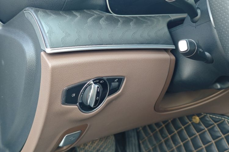 Used Mercedes-Benz E-Class 2018 Facelift E 200 L Sport Edition
