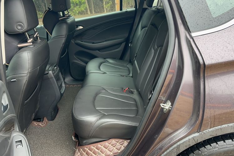 Used Buick Envision 2018 20T Two-Wheel-Drive Elite Model