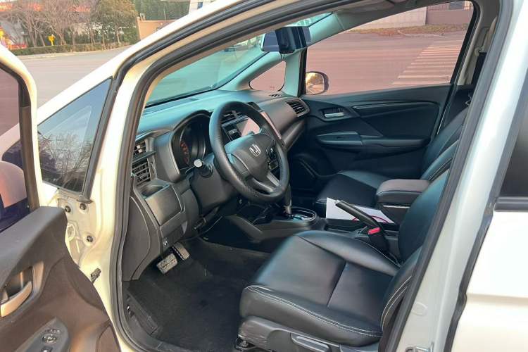 Used Honda Fit 2018 1.5L CVT Comfort Sunroof Version