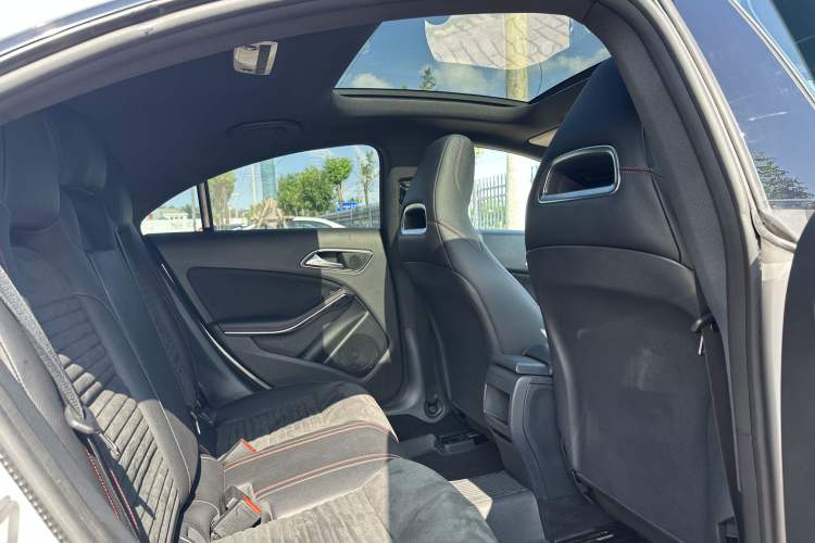 Used Mercedes-Benz CLA 2017 CLA 220 4MATIC
