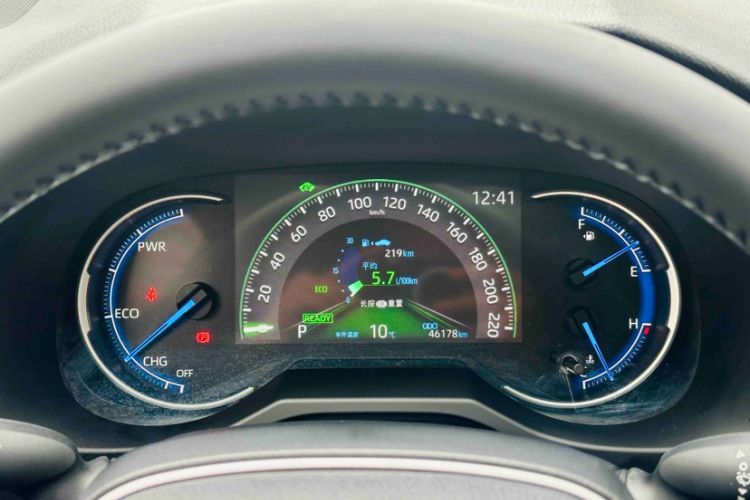 Used Toyota RAV4 2020 Dual-Engine 2.5L E-CVT 4x4 Elite PLUS Edition
