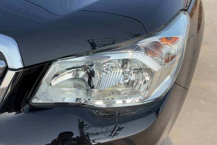 Used Subaru Forester 2014 2.0i Automatic Luxury Edition
