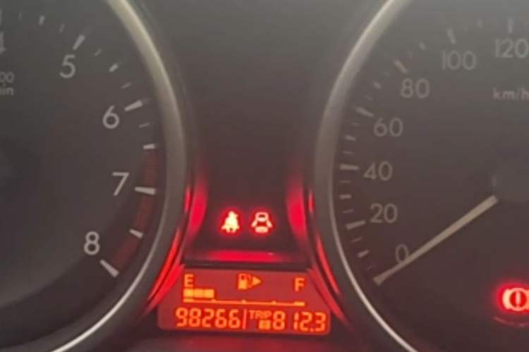 Used Mazda Mazda 3 2015 Sedan 1.6L Automatic Elite Model
