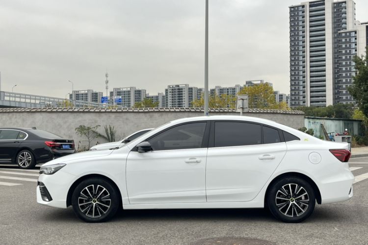 Used Roewe i5 2021 1.5L CVT Assurance Edition
