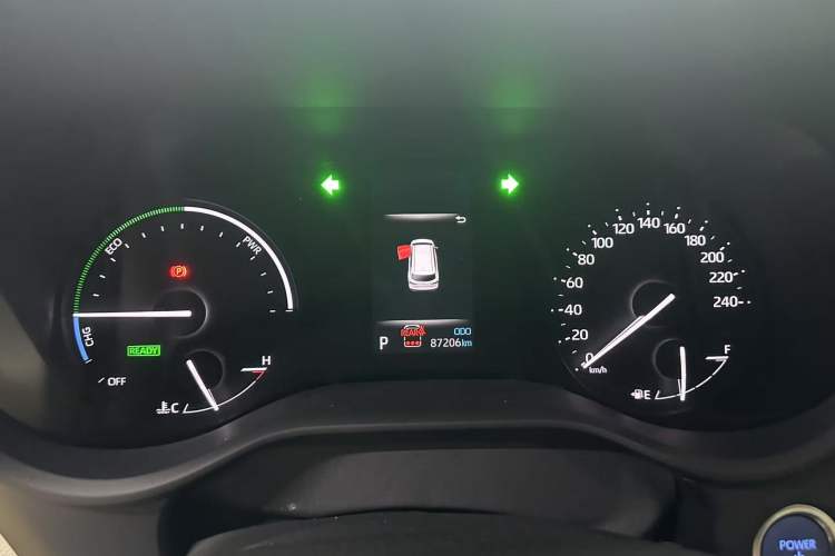 Used Toyota Sienna 2021 2.5L Hybrid Premium Edition
