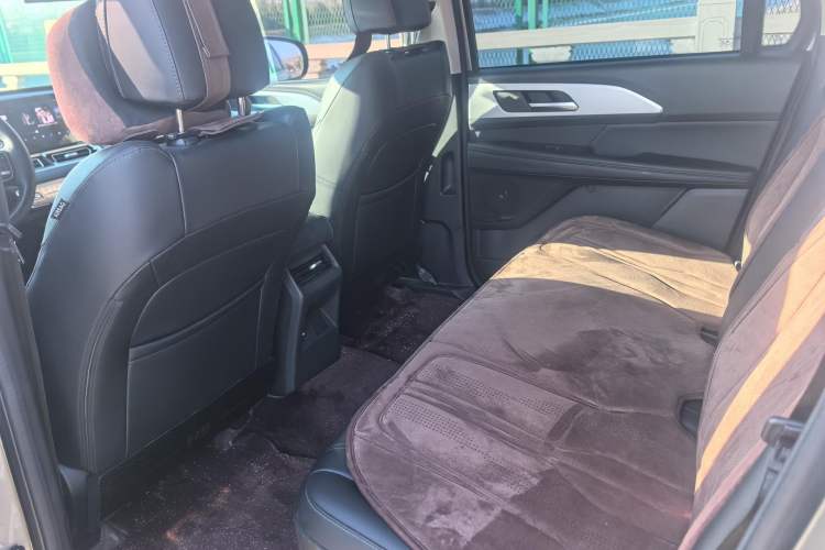 Used Haval H5 2023 2.0T Automatic All-Wheel Drive LinkedIn Gasoline
