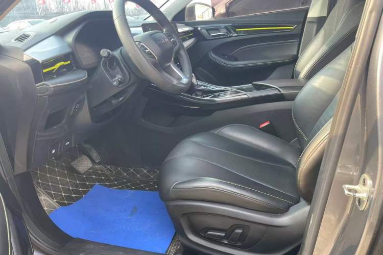 Used Wey VV7 2017 2.0T Flagship Model
