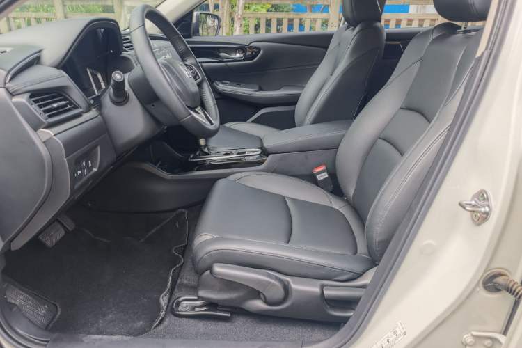 Used Honda Envix 2022 180TURBO CVT Prestige Edition
