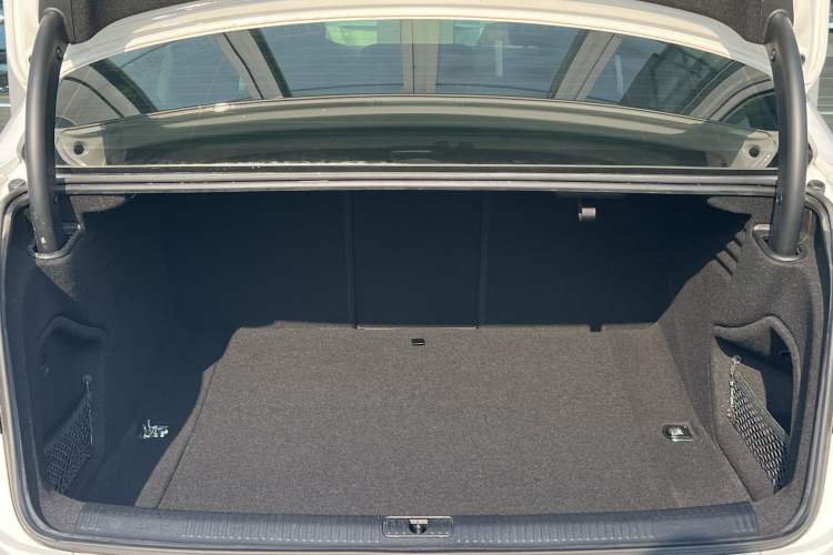 Used Audi A4L 2019 40 TFSI Fashion Edition China VI Emission Standard
