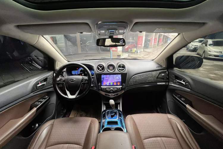 Used BYD S7 2017 2.0T Automatic Prestige Edition
