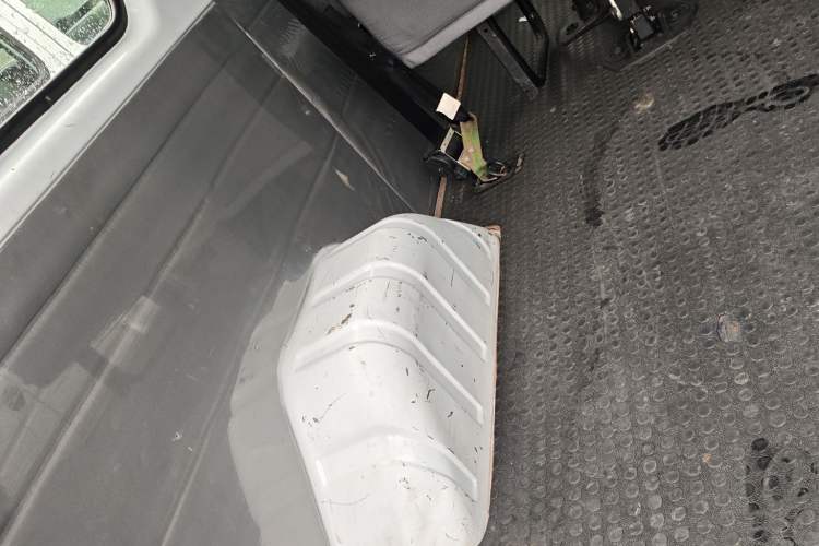 Used Ford Classic Transit 2013 2.8T Facelifted Diesel Van - Short Wheelbase Mid-Roof Model JX493ZLQ4
