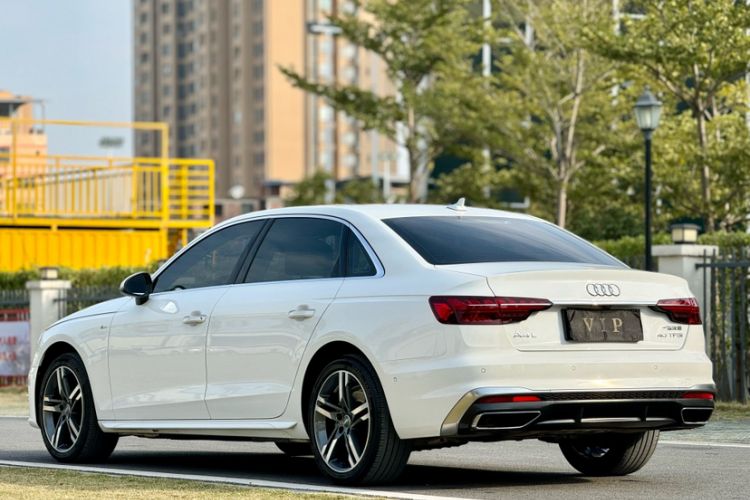 Used Audi A4L 2020 40 TFSI Luxury Dynamic Model
