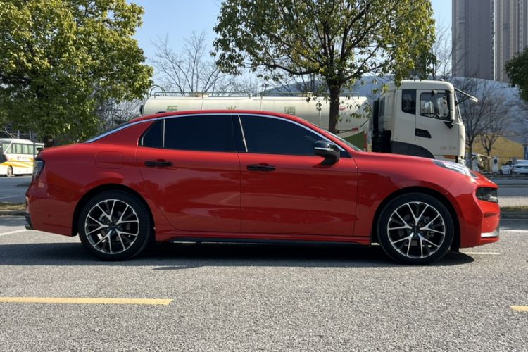 Used Lynk & Co 03 2021 2.0TD Automatic Trendy Champion Edition
