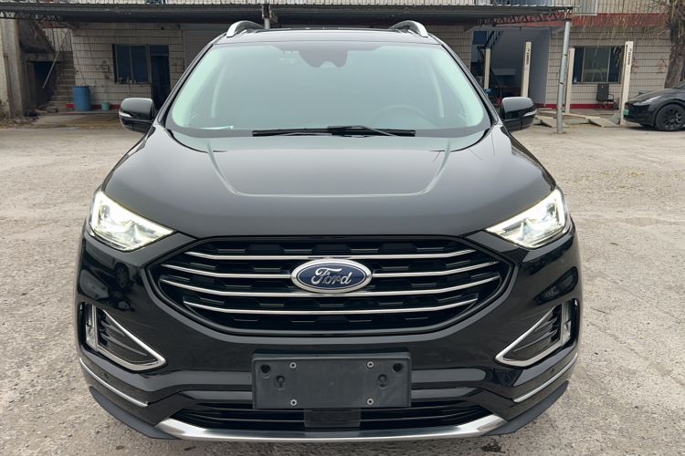 Used Ford Edge 2020 EcoBoost 245 Two-Wheel Drive Titanium 7-Seater
