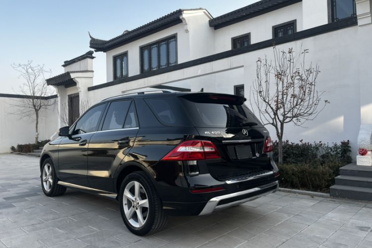 Used Mercedes-Benz M-Class 2015 ML 400 4MATIC Dynamic Model
