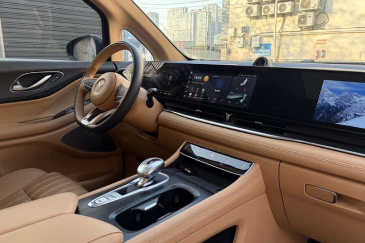 Used VOYAH Dream 2022 Low-Carbon Edition Dream+ Smart Enjoyment Package
