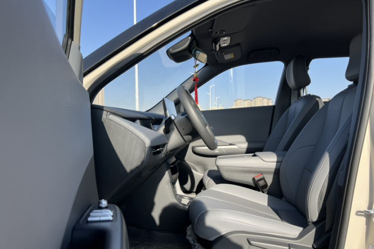 Used Dongfeng NAMMI 06 2025 401 Air
