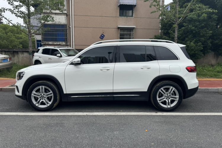 Used Mercedes-Benz GLB 2022 Second Facelift GLB 200 Fashion Edition
