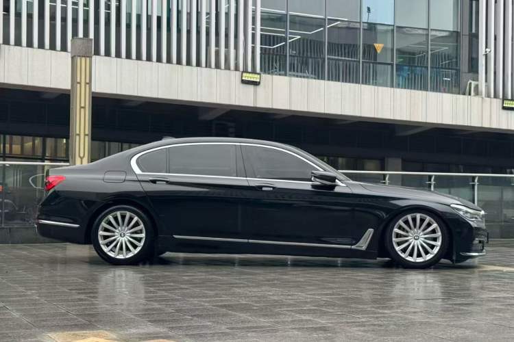 Used BMW 7 Series 2016 740Li Luxury Edition