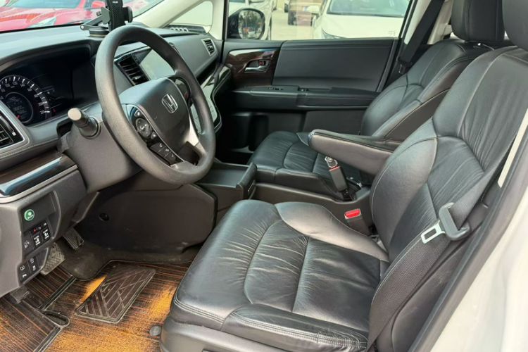 Used Honda Odyssey 2018 2.4L Luxury Edition