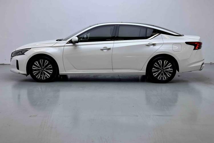 Used Nissan Teana 2022 2.0L XL-TLS Enjoyment Edition
