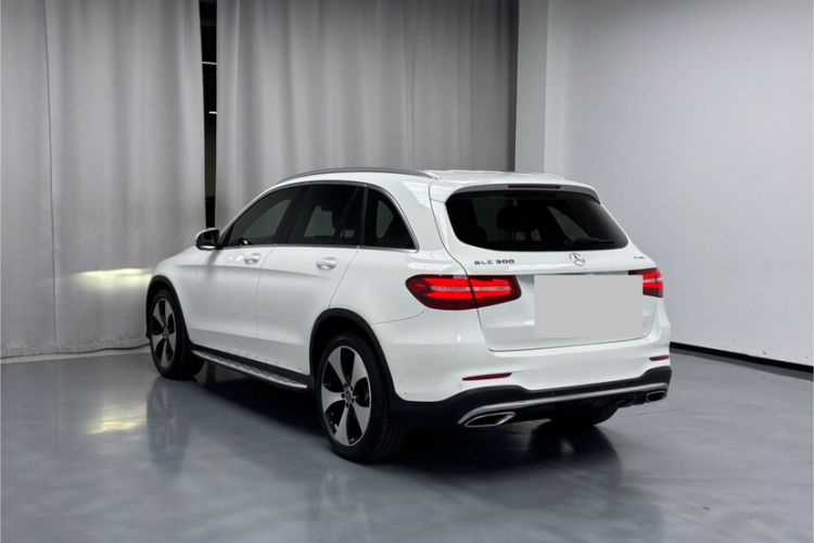 Used Mercedes-Benz GLC 2018 GLC 300 4MATIC Sport Edition
