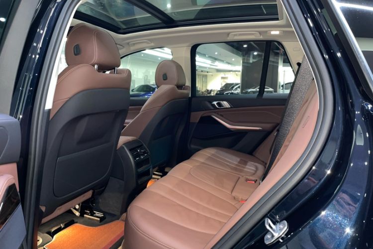 Used BMW X5 2019 xDrive40i M Sport Package
