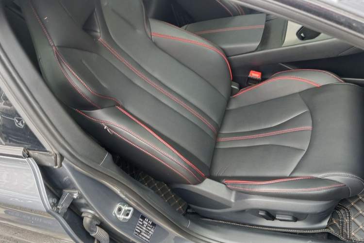 Used MG 7 2023 2.0T Automatic Hunter Luxury Edition
