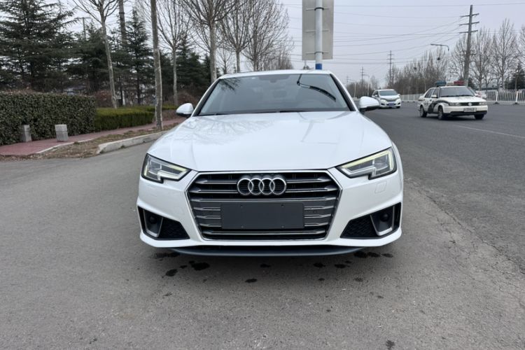 Used Audi A4L 2019 40 TFSI Fashion Version China V
