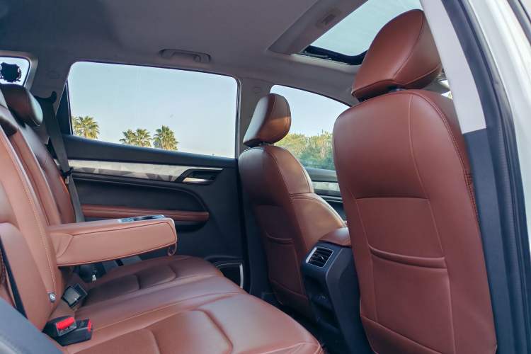 Used Geely Auto Vision X6 2021 PRO 1.4T Automatic Prestige Model