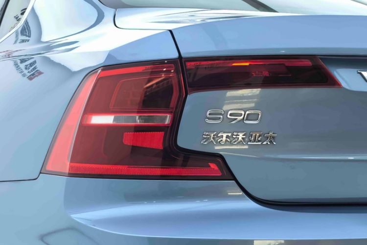 Used Volvo S90 2020 T5 Zhiyuan Luxury Edition
