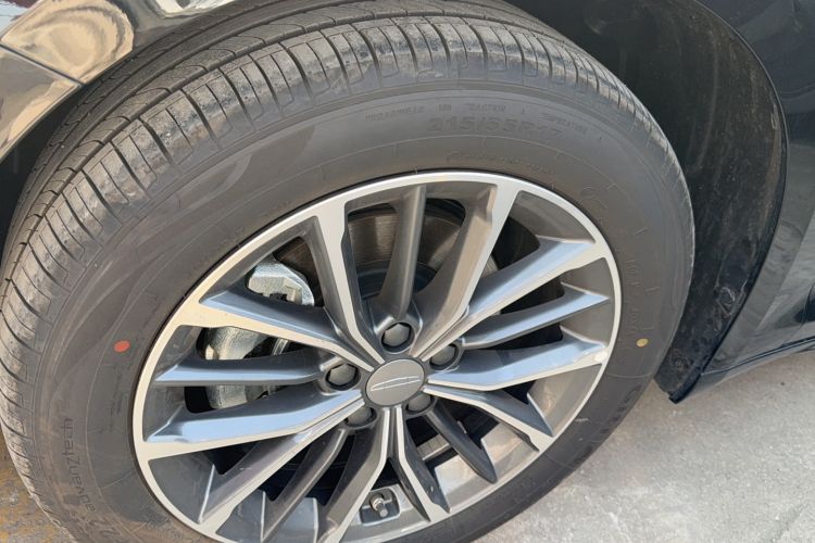 Used Geely Auto Preface 2025 Dongfang Yao 1.5TD Fuyao Edition
