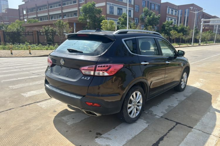 Used Dongfeng Aeolus AX7 2015 2.0L Manual Zhiyi Trim
